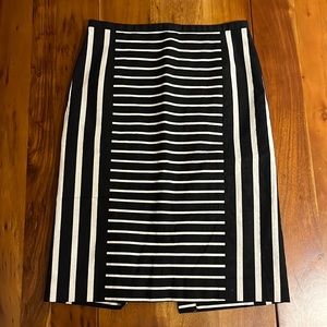 J.Crew #2 Black and Beige Pencil Skirt - Size 6 EUC
